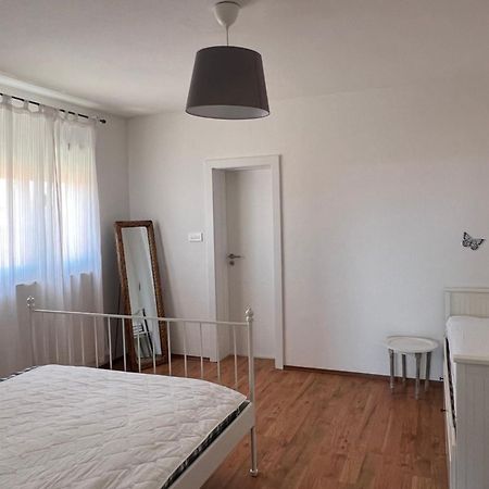 Apartmani Maksan Pakoštane Esterno foto