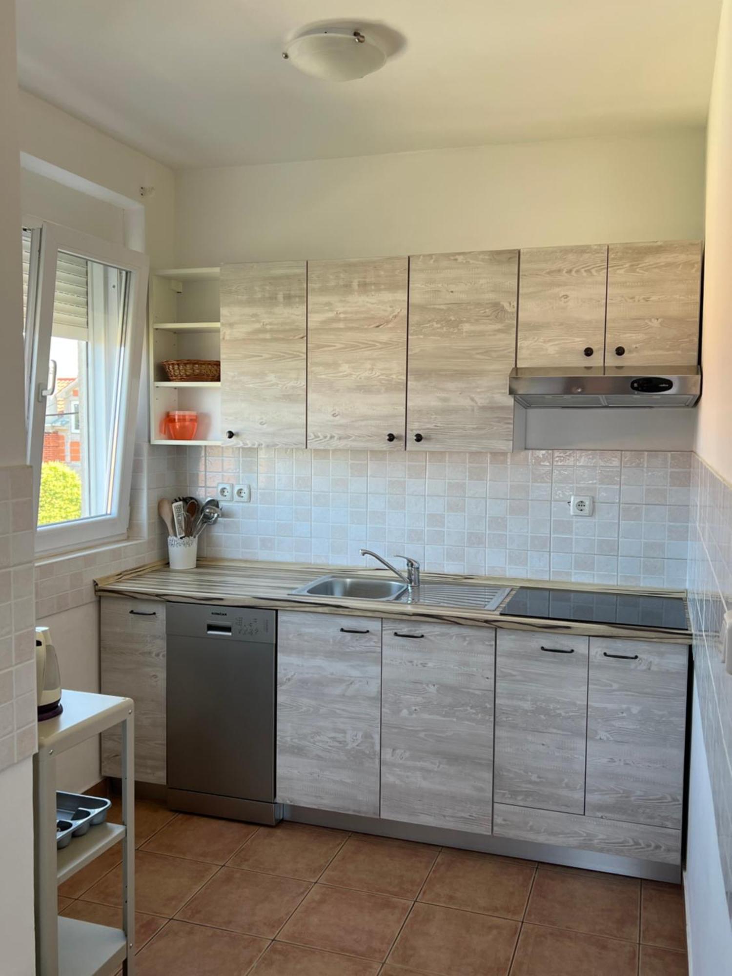 Apartmani Maksan Pakoštane Esterno foto
