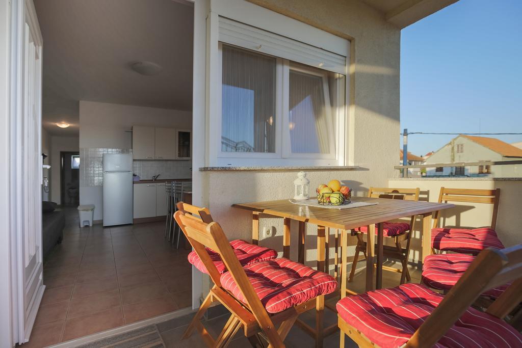 Apartmani Maksan Pakoštane Esterno foto
