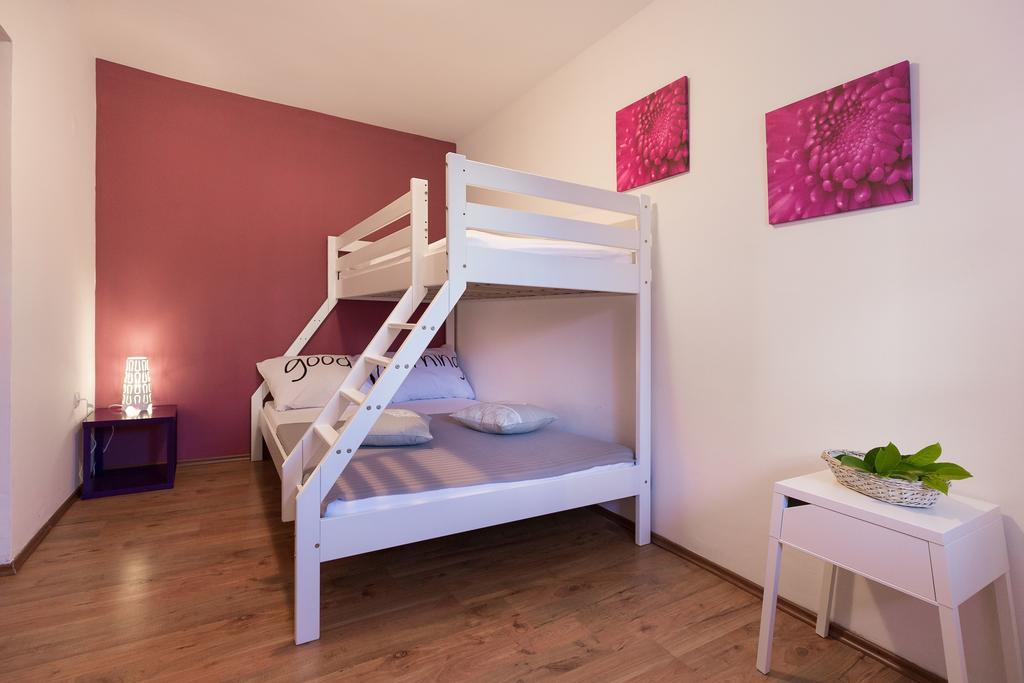 Apartmani Maksan Pakoštane Esterno foto