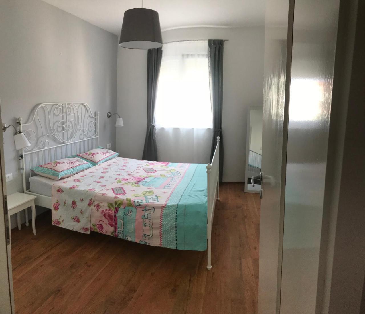 Apartmani Maksan Pakoštane Esterno foto