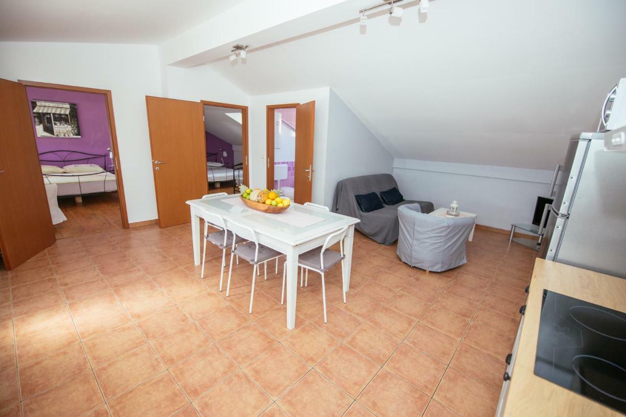 Apartmani Maksan Pakoštane Esterno foto