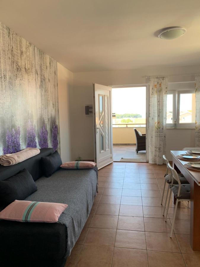 Apartmani Maksan Pakoštane Esterno foto